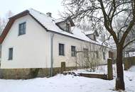 saniertes Landhaus aus 1729 mit Seegrundstücken