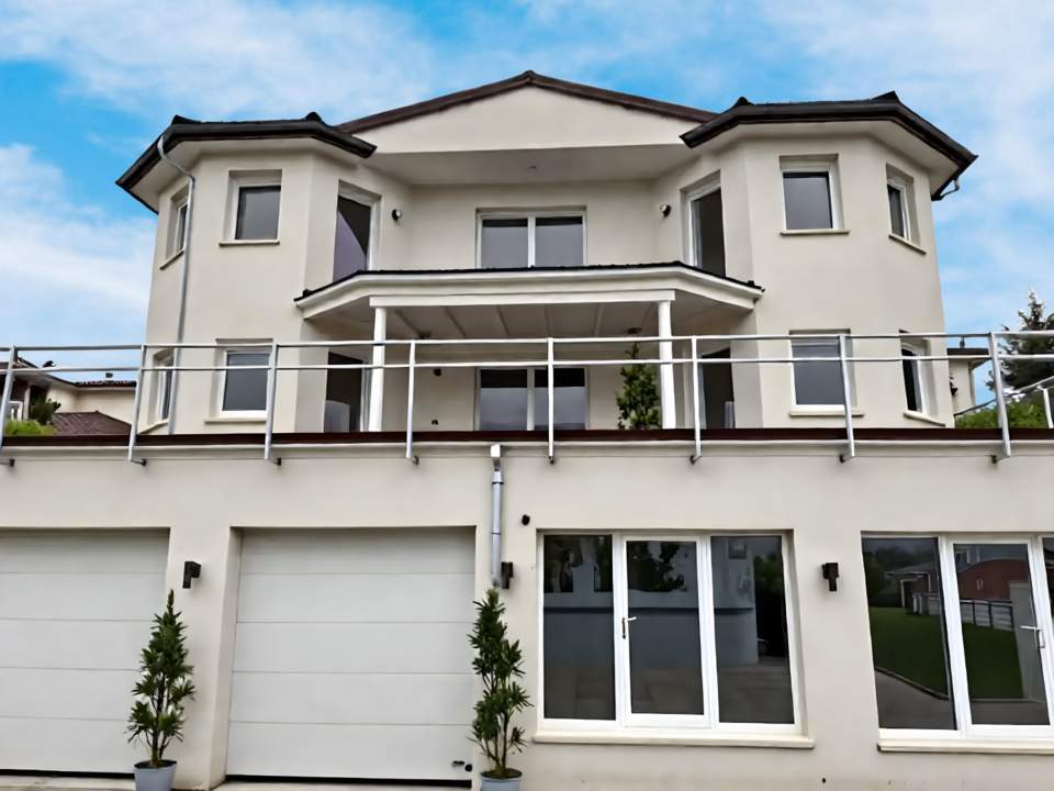 Großes Haus mit tollen Möglichkeiten nur 20 min von Linz