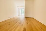 Erstbezug nach Sanierung - mit hofseitiger Terrasse