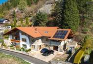 Riesiges Ein- oder Zweifamilienhaus mit 359 m² Wohnfläche, 2 Terrassen, Garage und Fernblick in Thalheim