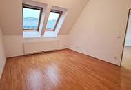 VIKTORGASSE, FERNBLICK, 84 m2 Dachgeschoß mit 30 m2 Terrasse, 2 Zimmer, Wohnküche, 2 Bäder, Parketten, U1-Nähe
