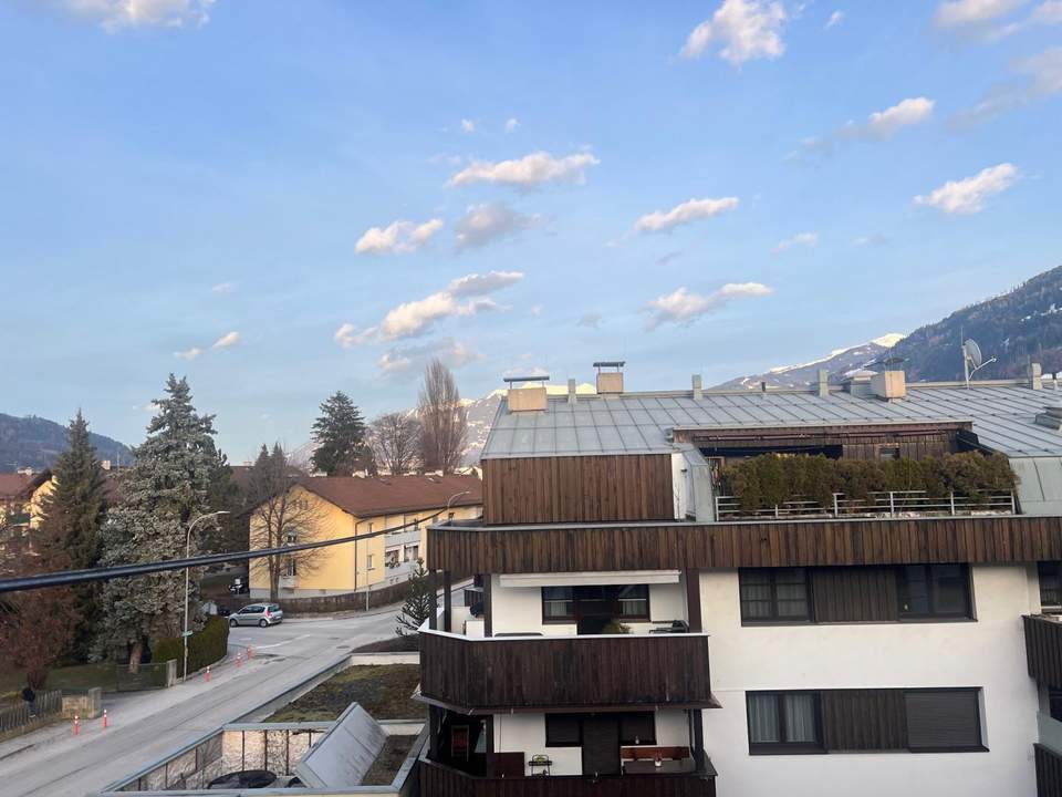 Helle 3-Raum Wohnung mit Terrasse!