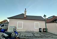 Ein Stück Geschichte mit Zukunft – sanierungsbedürftiges Haus in Traumlage gegenüber Schloss Hunyadi