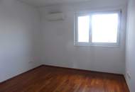 UNBEFRISTETE PENTHOUSE-MAISONETTE MIT WUNDERSCHÖNEM FERNBLICK