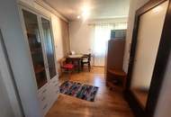 Renovierungsbedürftiges Einfamilienhaus mit Charme in sonniger Lage in Afling