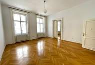Lichtdurchflutetes Repräsentatives Büro: Gründerzeit-Charme an der Staatsoper