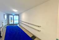 Moderne 2-Zimmer-DG-Wohnung mit sehr guter Anbindung