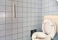TOP-LAGE beim SCHOTTENTOR! 5-Zimmer-Altbau in Hof- und Straßenlage