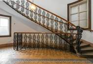 Komplett hofseitg ausgerichtete Stilaltbauwohnung im Jugendstiljuwel Schottenfelder Hof | Blick in den grünen Innenhof | Ideal auch zur WG-Nutzung