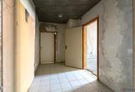 HOFLAGE mit GRÜNBLICK | 3. Stock | Sanierungsbedürftiger Altbau | Bewilligte Planung inkl. bewilligtem Balkon | Nähe Einsiedlerpark, U4 Margaretengürtel, künftiger U2-Station Reinprechtsdorfer Straße