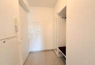 Top Möblierte 3 Zimmerwohnung * Loggia * Tiefgarage