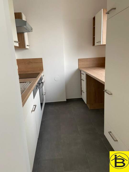 15363 Unbefristete Miete; NEU RENOVIERT in Zentrumsnähe