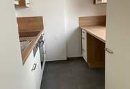 15363 Unbefristete Miete; NEU RENOVIERT in Zentrumsnähe