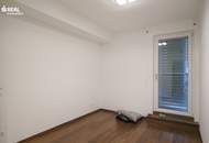 Fantastischer Weitblick in toller Lage - 72,36m² DG-Wohnung mit 37,60m² Dachterrasse und überdachten Parkplatz!