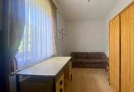Geräumiger Bungalow mit Garten, Terrasse und Doppelgarage!