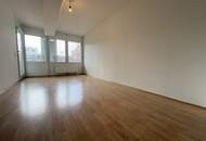 Ideale und gut aufgeteilte 2 Zimmerwohnung nahe dem Zentrum mit sonniger Loggia