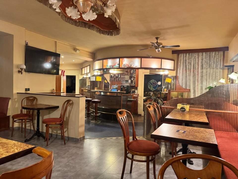 Attraktives Gastronomieobjekt in Wien: 143m² mit Garten &amp; Terrasse! Miete: 1.938,88 €