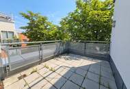 Großzügige klimatisierte DG-Maisonette - 3 Zimmer + große Galerie und 2 Terrassen - Schulgasse