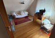 Einfamilienhaus mit ausgebautem Dachgeschoss, Vollkeller und schönem Grundstück