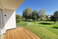 Wohnen in Seewalchen am Attersee– Helle 2-Zimmer-Wohnung mit Loggia und Blick ins Grüne.