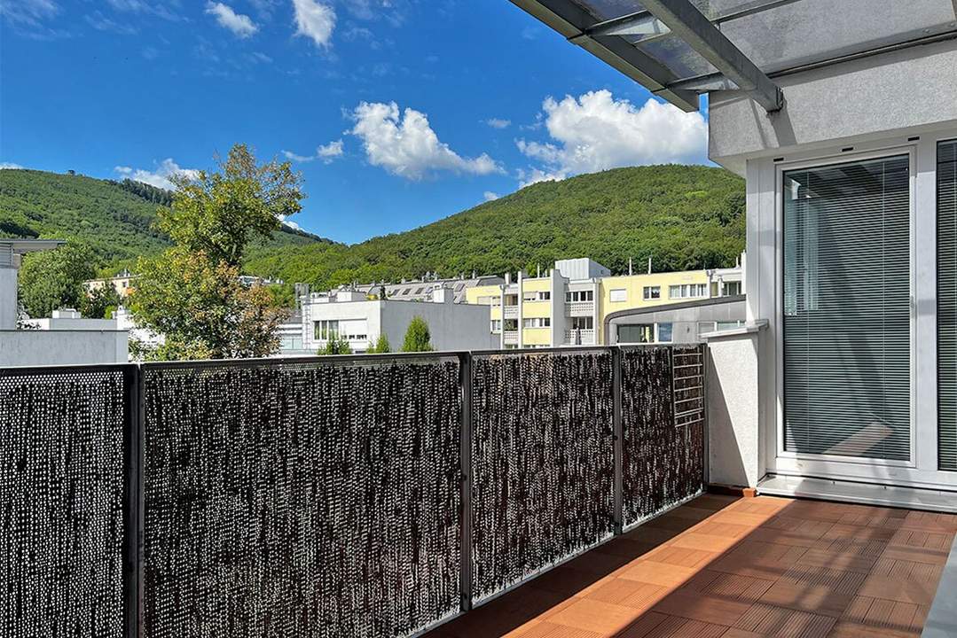 Dachgeschoßwohnung mit 3 Zimmer und Südloggia bei der Wiener Stadtgrenze