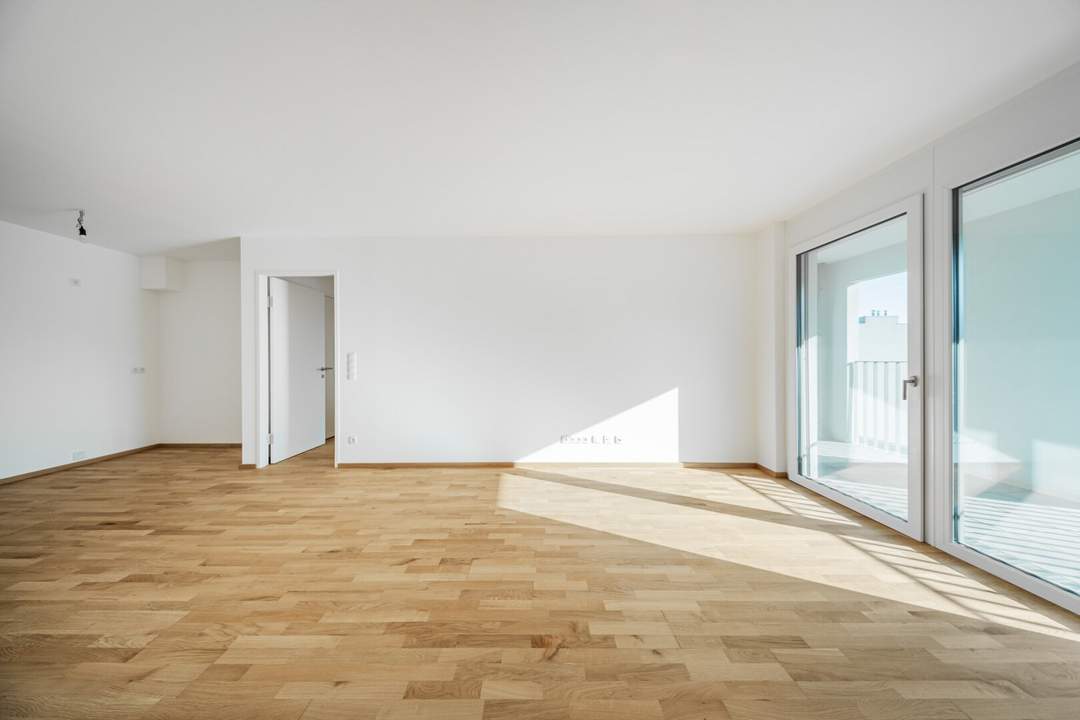 ERSTBEZUG >> neue 3-Zimmer Wohnung mit großer Loggia und zentral begehbar >> U-Bahn-Nähe U4 / U6 Längenfeldgasse