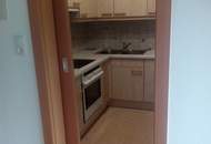 SPITZENLAGE Wohnung und Garage - ruhig am Park und doch zentral