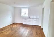 Topmoderne, neuwertige Mietwohnung mit überdachtem Balkon!