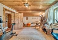 Tirolerhaus mit großem Garten, Pool und Baugrund – attraktive Lage in Scharnitz-Gießenbach