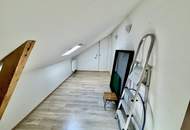 GROßZÜGIGES ZWEIFAMILIENHAUS MIT 1.548 m² TRAUMGARTEN IN SCHWADORF BEI WIEN