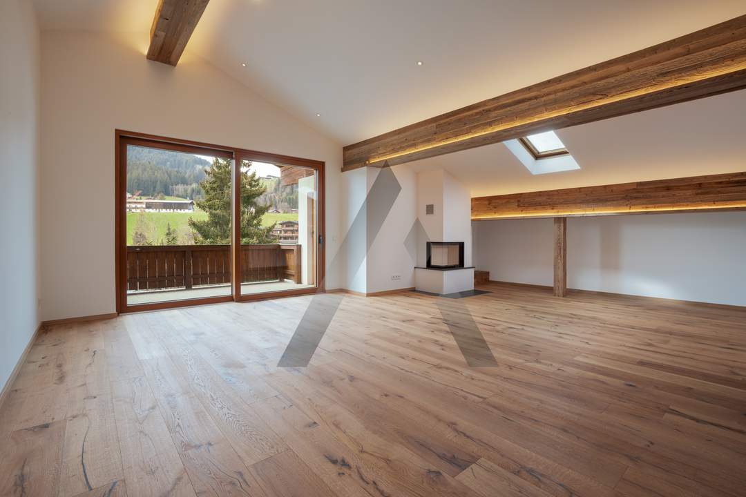 Kernsanierte, sonnige Dachgeschosswohnung an der Skipiste - Kirchberg in Tirol