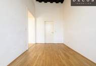 | STILVOLLE 2-ZIMMER-ALTBAUWOHNUNG | 2. OG | ca. 76,21m² | BESTLAGE | HAUPTPLATZ | INNENSTADT