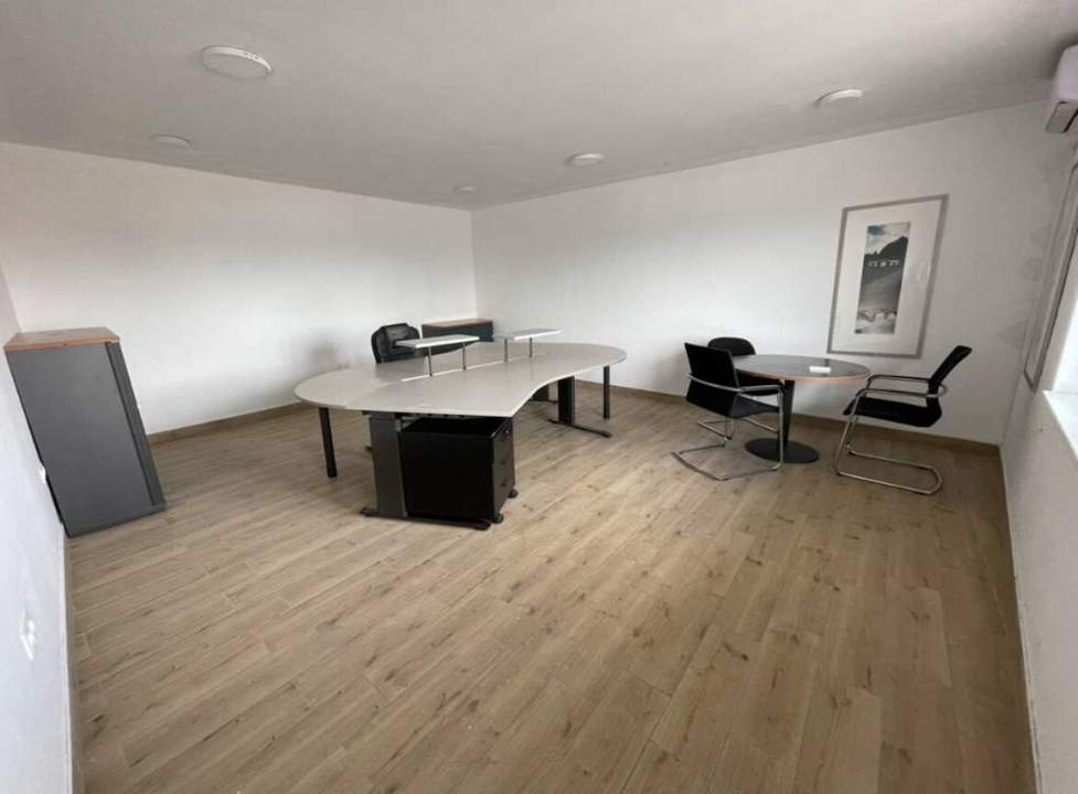 PROVISIONSFREI!!! Verschiedene Nutzungsmöglichkeiten Büro, Musik, Proberaum, Hobby, Fotostudio etc. 35 m²