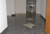 Helle 3,5-Zimmer-Wohnung mit Wintergarten, Loggia &amp; TG-Platz