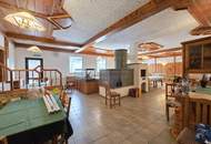 "6 Wohnungen plus Restaurant in bester Lage von St. Leonhard"