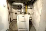 "Zwei Häuser mit Garten in Simmering – sanierungsbedürftiges Familienprojekt"