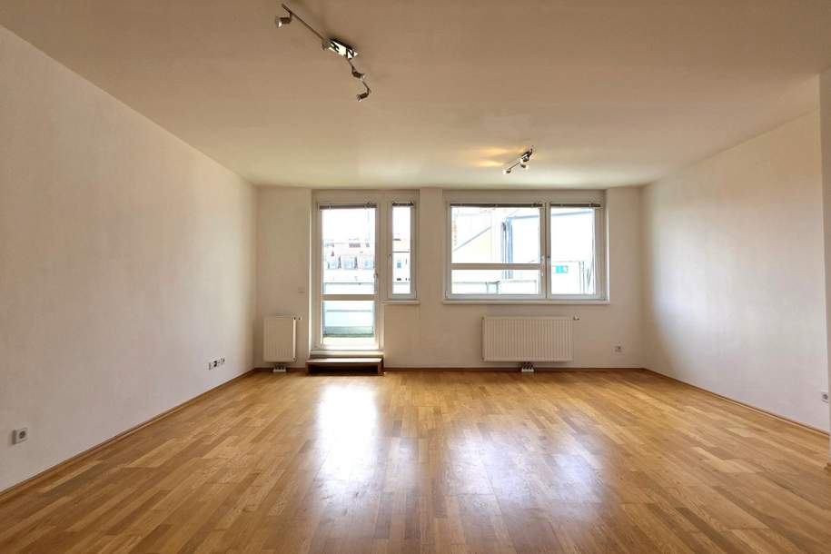 Großzügige DG-Wohnung mit großem, sonnigen Innenhof-Balkon, Wohnung-miete, 1.649,00,€, 1080 Wien 8., Josefstadt