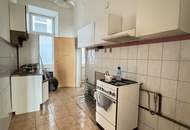 Klassischer Wiener Altbau trifft zentrale Lage – Wohnung mit Charme & Gestaltungsspielraum