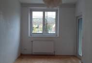 Helle 3-Zimmer-Wohnung mit Loggia in zentraler Lage