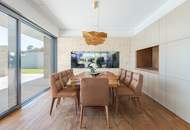 Selten. Privat. Großzügig. Eine Villa für höchste Ansprüche.