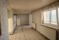 Ihr Rückzugsort im Grünen – Wohnen mit 4.000 m² Gartenidylle - Ein Haus mit Potenzial in Felling