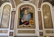 Historisches Palaisbüro mit Donaublick