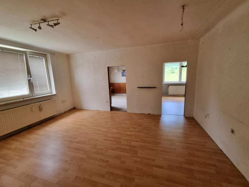 geräumige und unbefristete 3-Zimmer-Wohnung