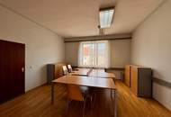 Zinshaus in Innenstadtlage mit 7 Einheiten und Grünfläche