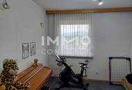BESONDERS SCHÖNE 3 ZIMMERWOHNUNG MIT GROSSER LOGGIA UND MIT EXKLUSIVER AUSSTATTUNG