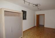 "Josefstadt-Gepflegte 4-Zimmer-Wohnung-U6 Alserstrasse"