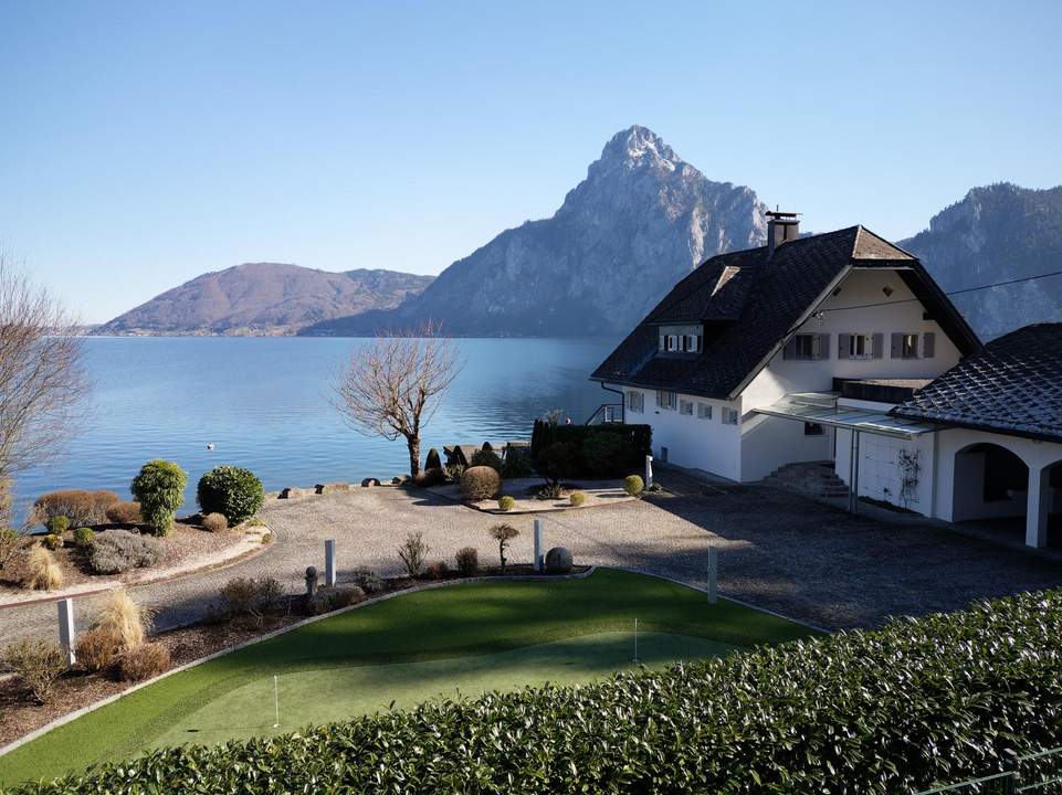 Sommerfrische neu erleben! - Luxusobjekt im Herzen des Salzkammerguts direkt am Traunsee