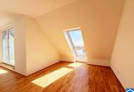 Großzügige 2-Zimmer-Dachgeschosswohnung mit sonniger Terrasse!