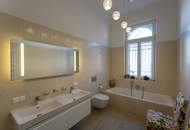 Ein Anwesen – viele Möglichkeiten: Sanierte Jahrhundertwendevilla mit Indoorpool für luxuriöses Wohnen und Arbeiten