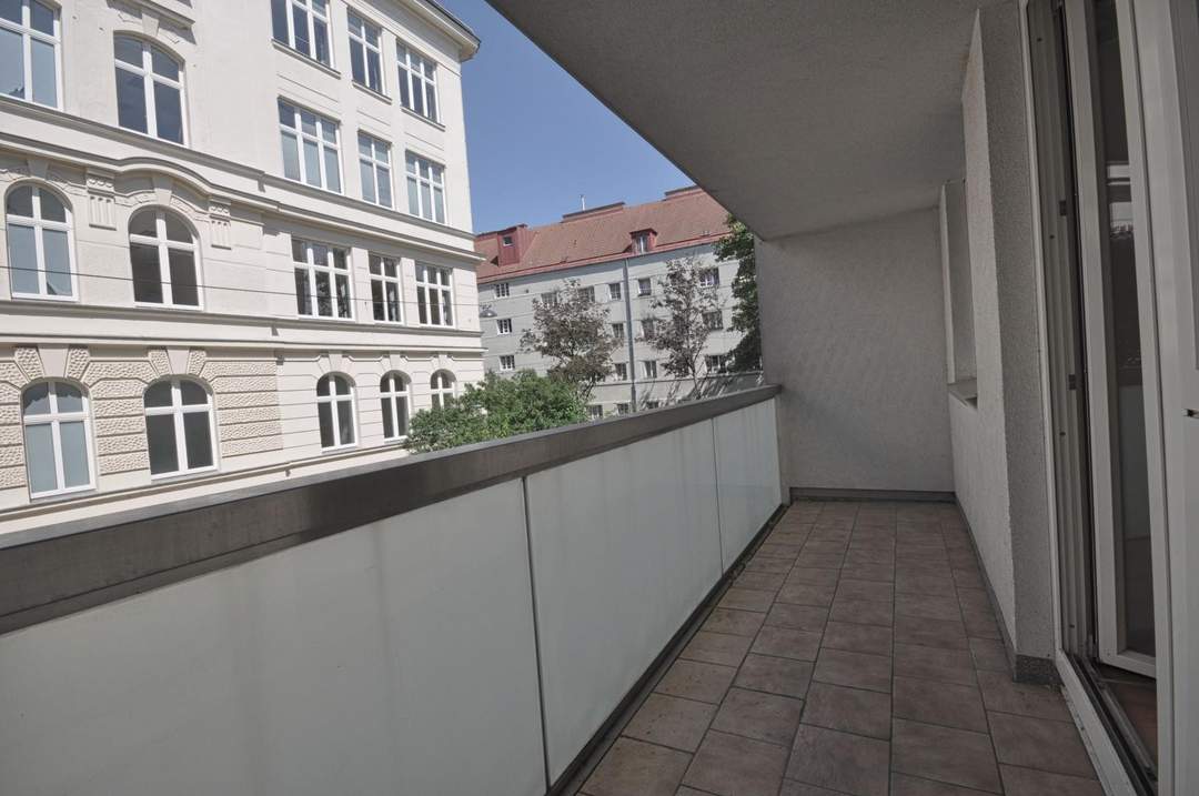 4 Zimmer Maisonette mit Loggia!